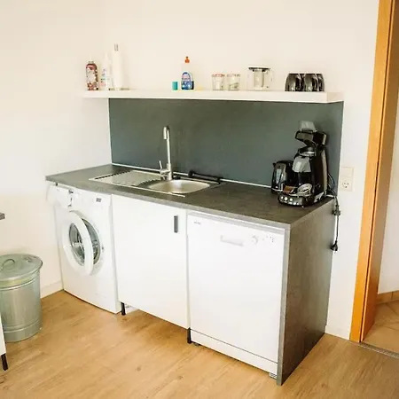 Wohnen Im Gruenen, Privatsauna, Stadtnah, Ruheoase * Koblenz